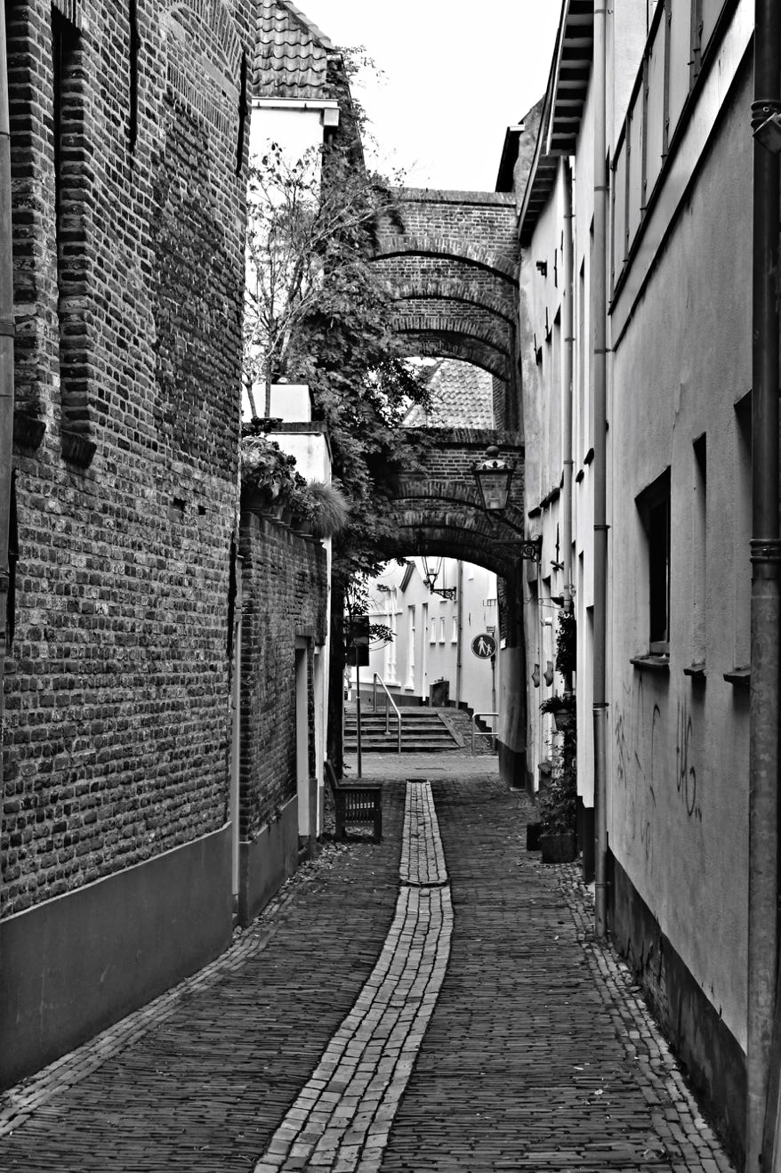 An alley in the historic city of Kampen, Netherlands